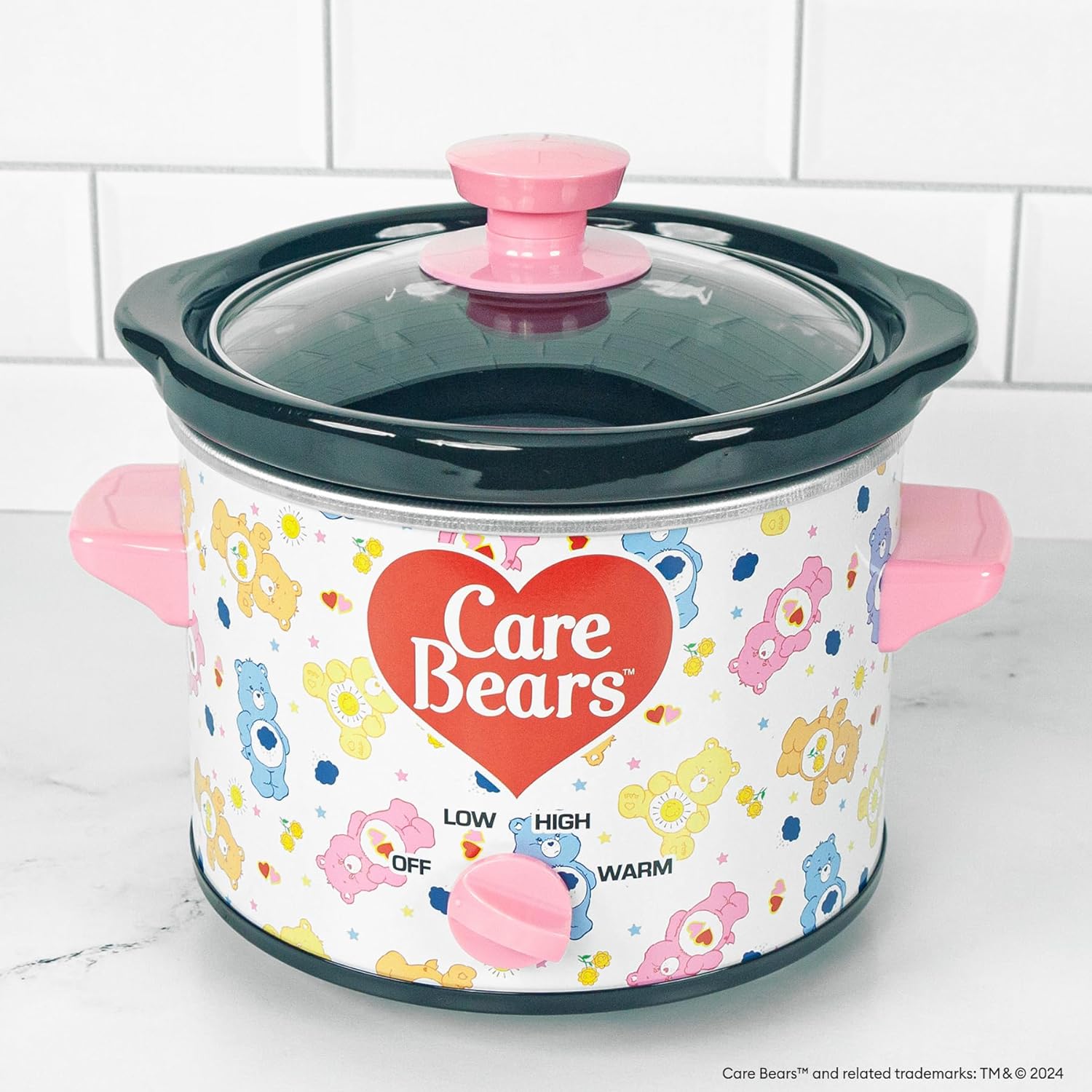Uncanny Brands Care Bears 2qt Slow Cooker - Cook With Your Favorite Care Bear Characters