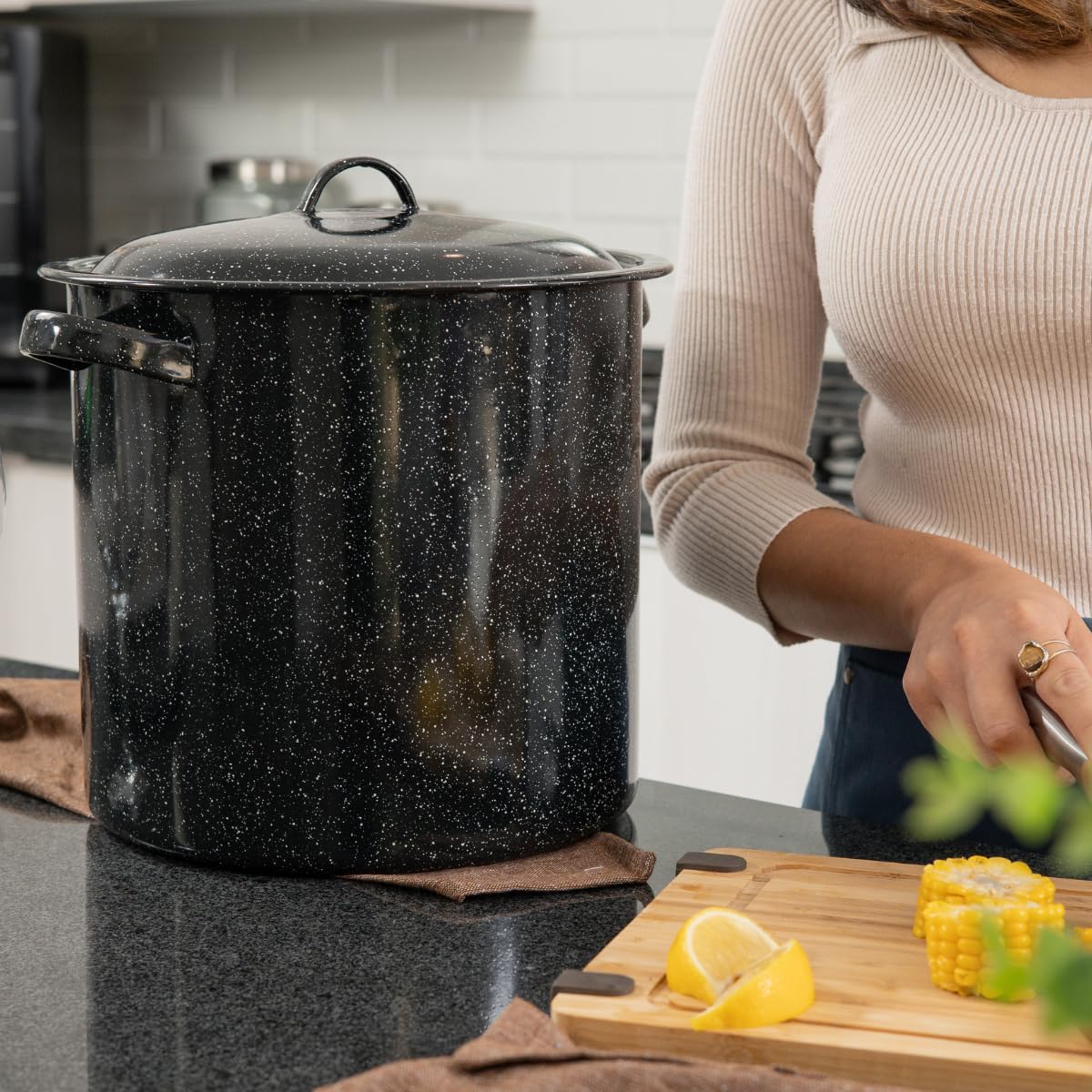 Granite Ware 15.5 Qt Steamer, with Lid and Insert. Enameled steel perfect for seafood, soups or sauces.